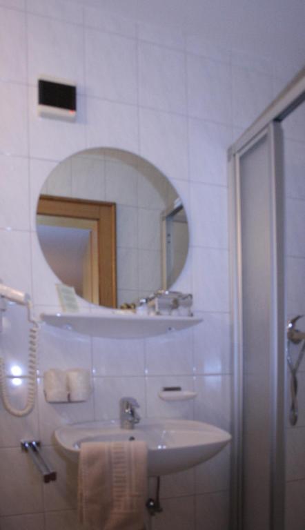 Hotel Brixana Brixen im Thale Zimmer foto